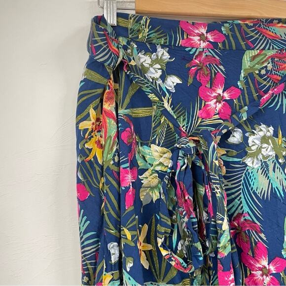 ModCloth Blue Tropical Floral Wrap Style Midi Skirt Womens 3X Bright Beachy - Picture 5 of 10